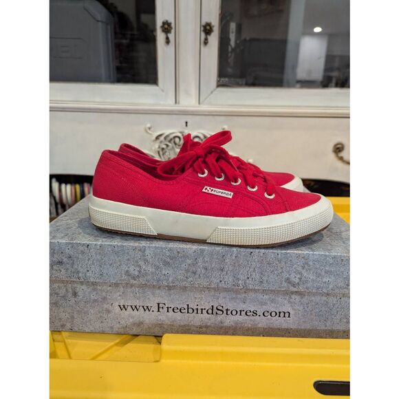Superga Cotu in Red Hot Red! - Picture 4 of 10